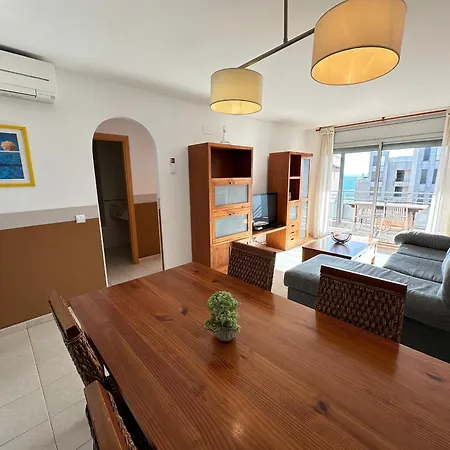 Agi Torre Quimeta Apartment *