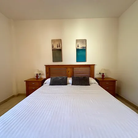 Apartment Agi Torre Quimeta *