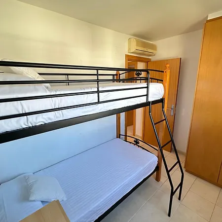 Agi Torre Quimeta Apartment Roses